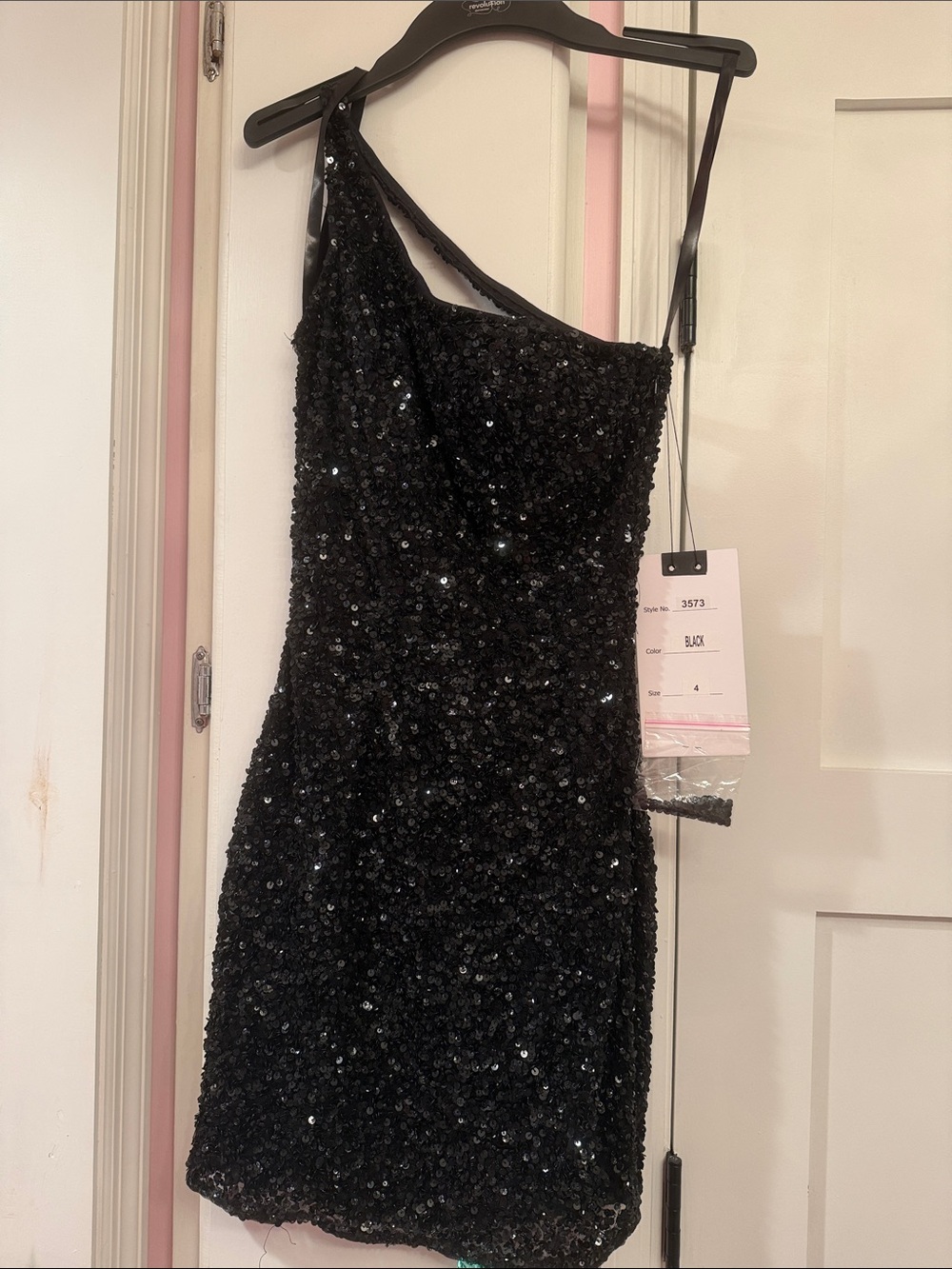 Primavera Couture Black One-Shoulder Sequin Mini Dress